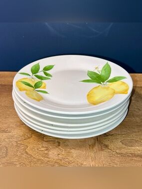 Brand NEW - Royal Norfolk Lemon Motif 8" Plates - Set of 6